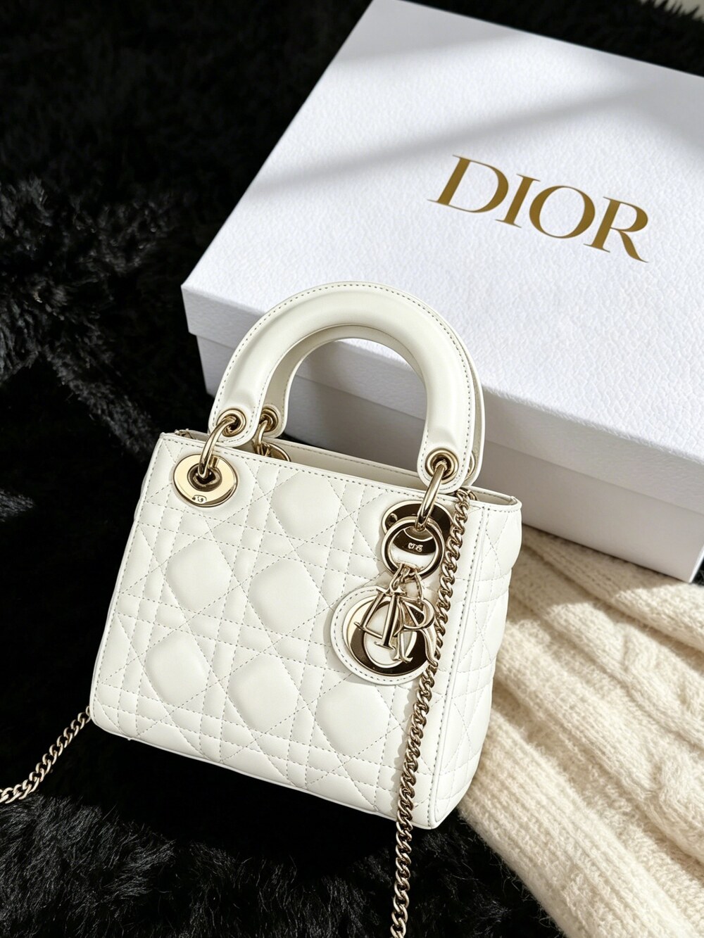 Mini Lady Dior Bag White Cannage Lambskin - Picture 2 of 7